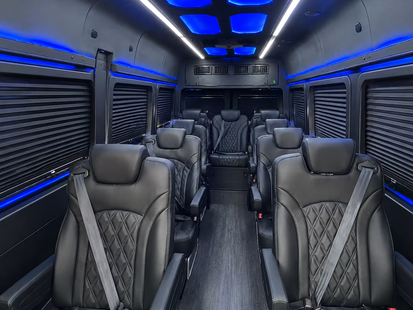 Rent a Bus to SeaWorld San Antonio