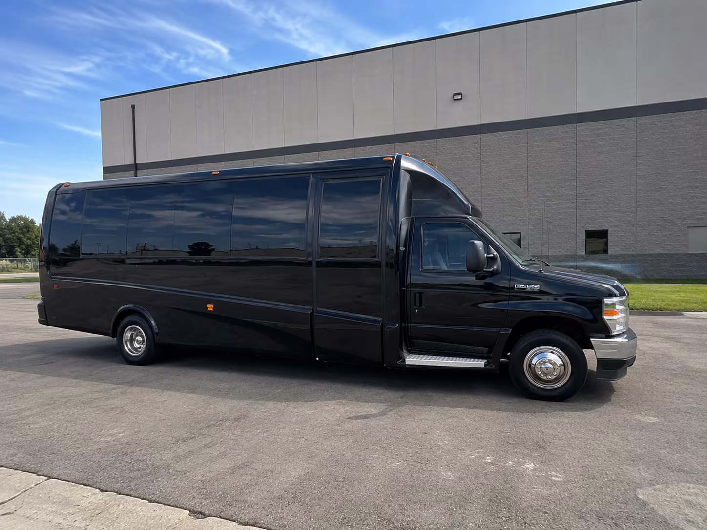 Kyle Wedding Transportation & Shuttle Service