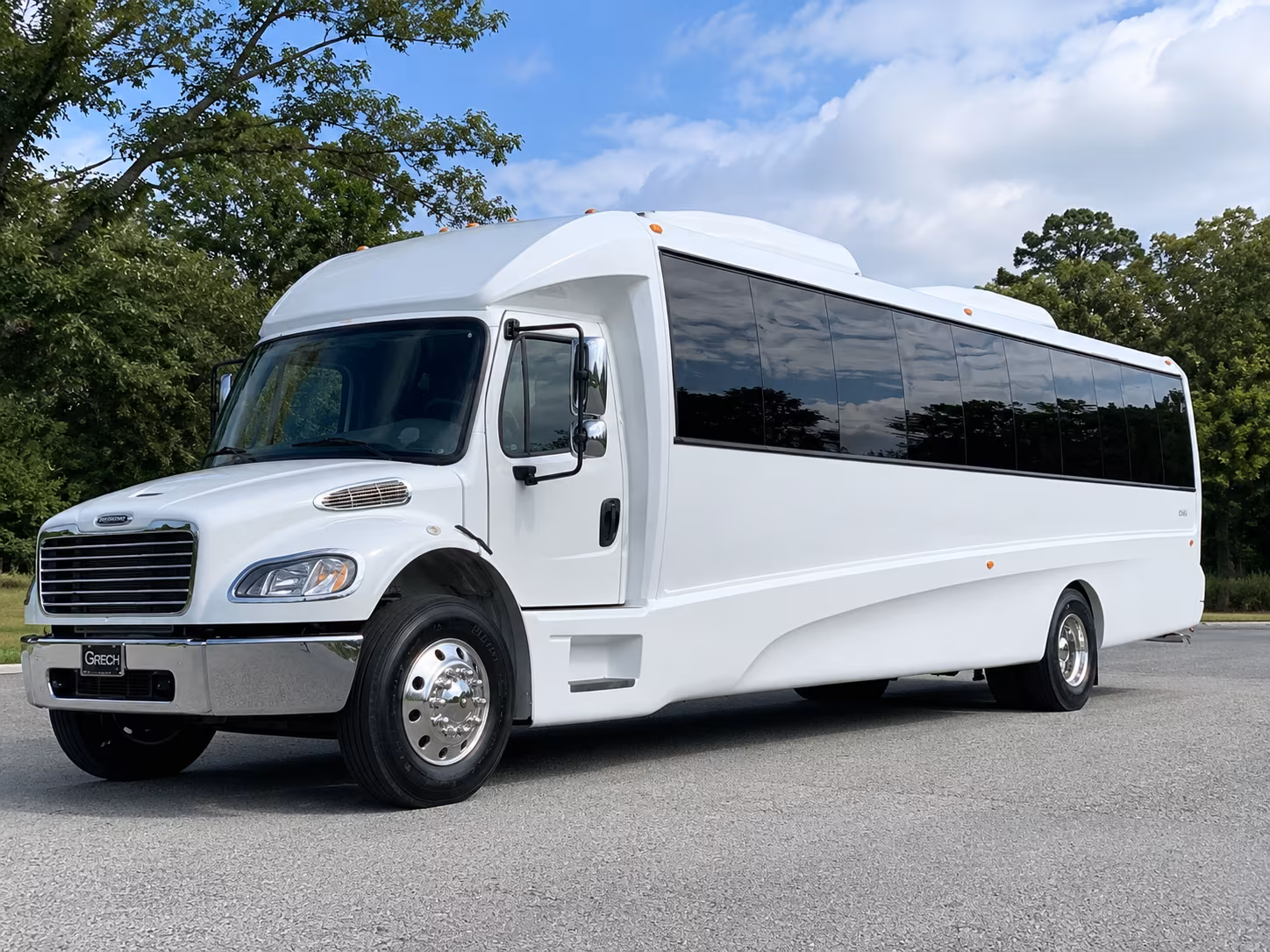 New Braunfels Birthday, Sweet 16, & Quinceañera Party Bus Rentals