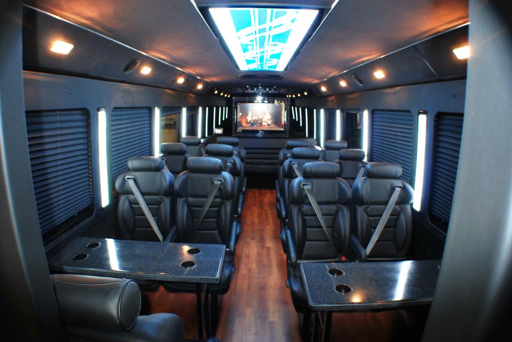 charter bus rentals Houston Texas